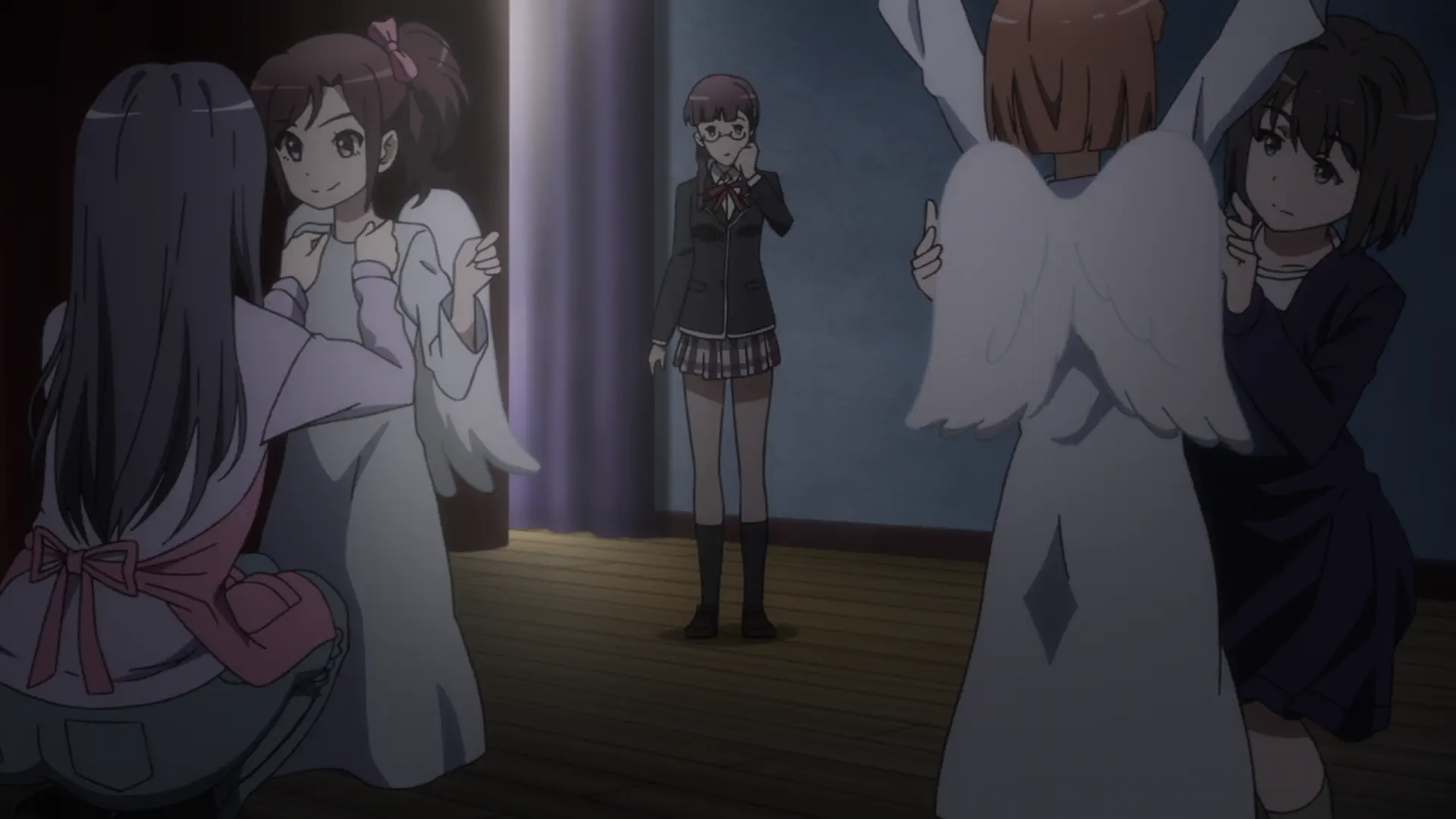 Yahari Ore no Seishun Lovecome wa Machigatte Iru. Zoku - Episode 10 : The Thing That the Light in Each of Their Hands Shines On.